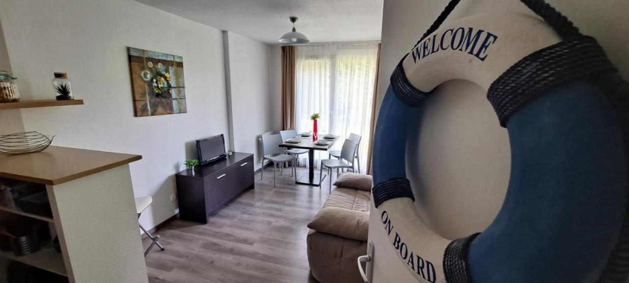 Le Voilier. Honfleur T2 Dans Residence Avec Piscine Équemauville Zewnętrze zdjęcie