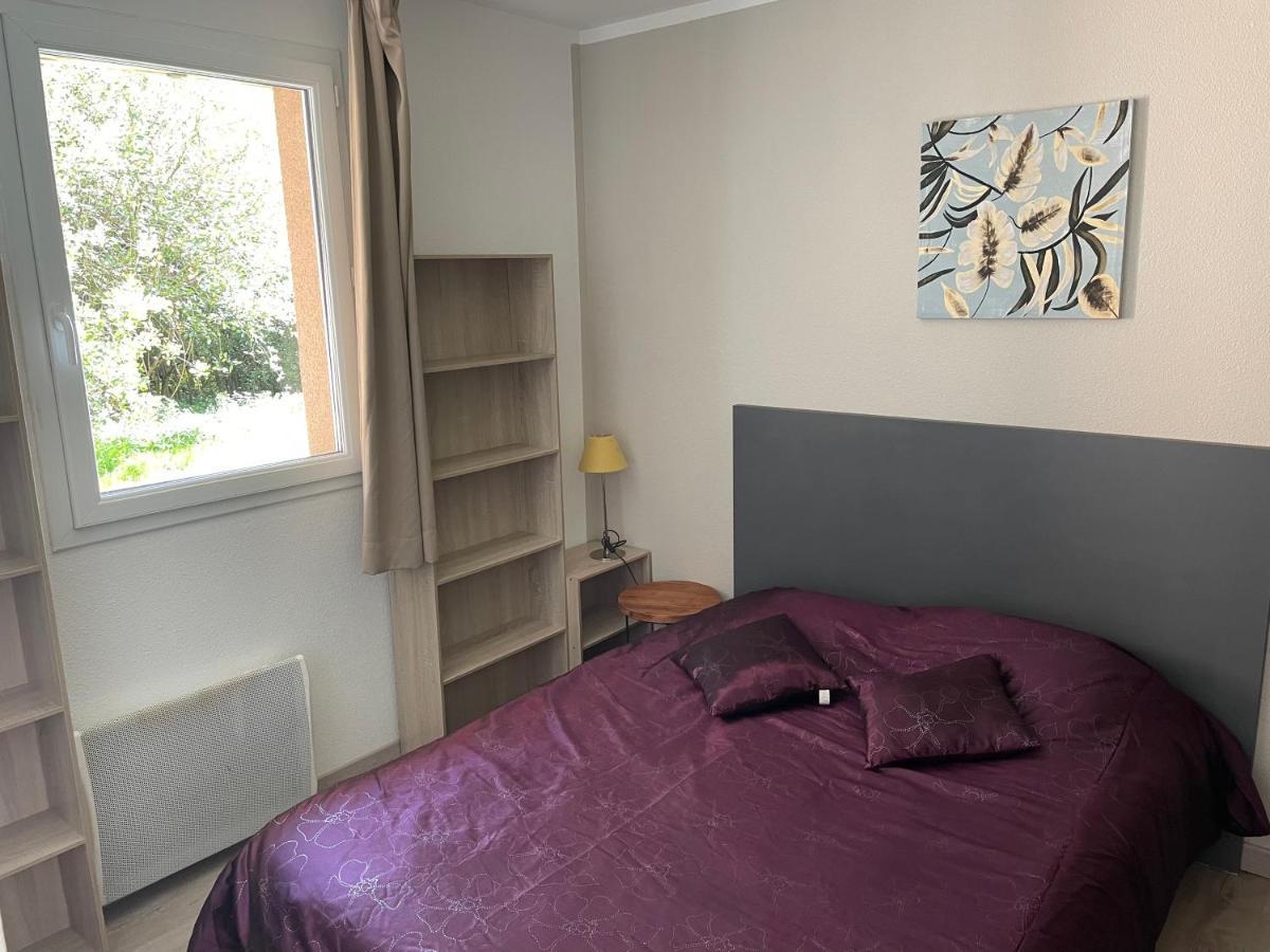Le Voilier. Honfleur T2 Dans Residence Avec Piscine Équemauville Zewnętrze zdjęcie